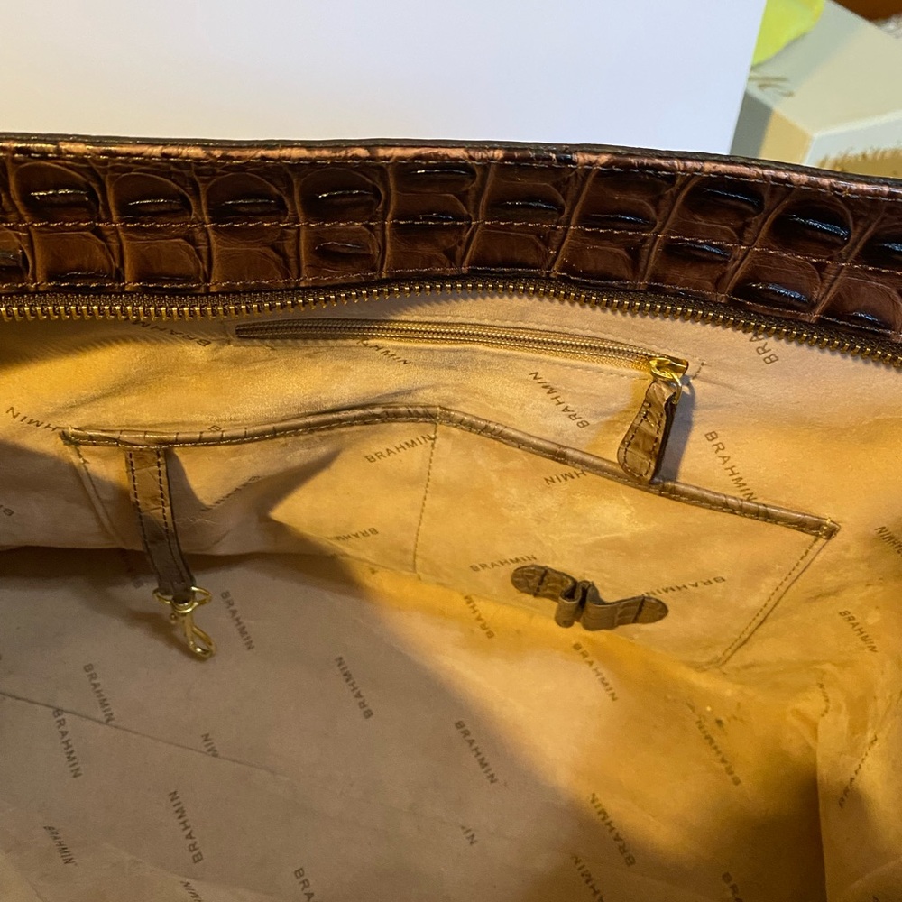 Elegant Brahmin Crocodile-Embossed Multi-colored Handbag - Picture 10 of 10